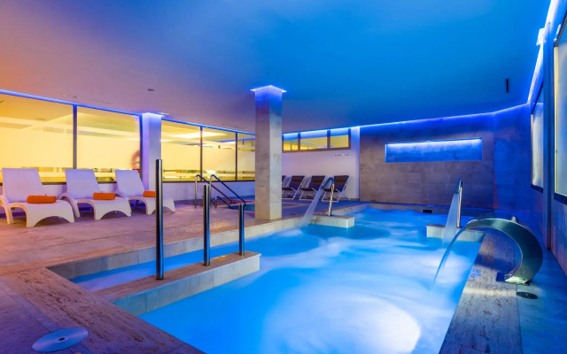 VIVA Cala Mesquida Resort & Spa