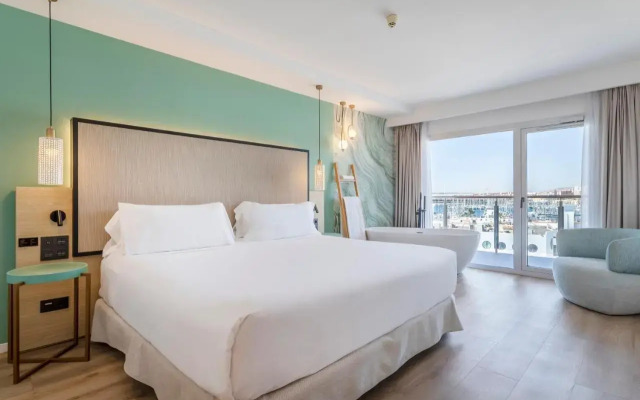 Suites del Mar by Melia Hotel 