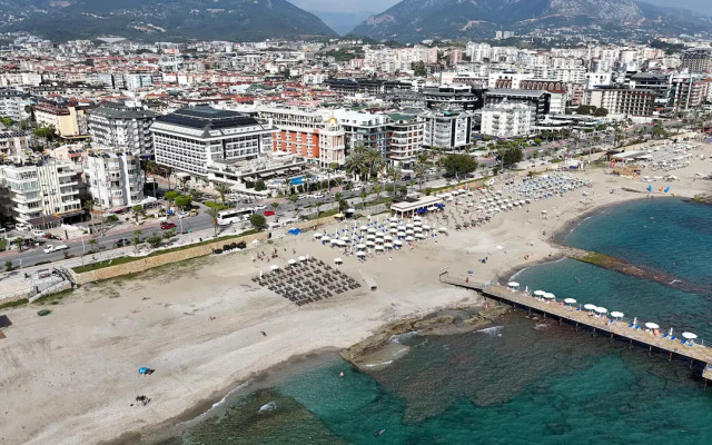 Отель Artemis Princess 