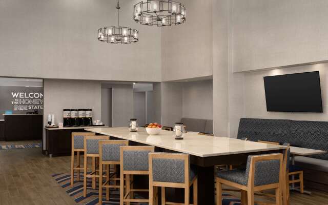 Hampton Inn & Suites Huntsville/Research Park Area