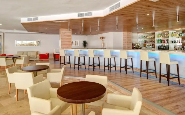 Grupotel Port d'Alcudia