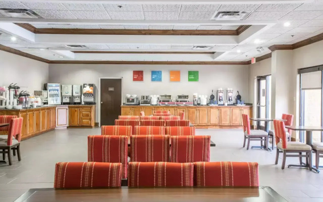 Vista Suites Hotel Near Island Drive Pigeon Forge