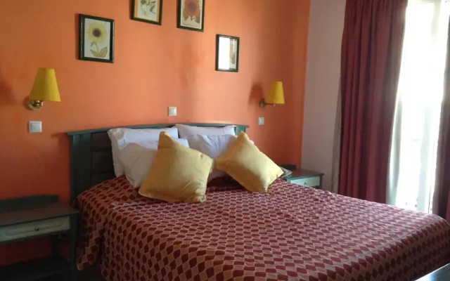 Arte Annapolis Inn