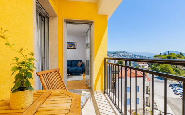 Apart Hotel MS Katunjanin