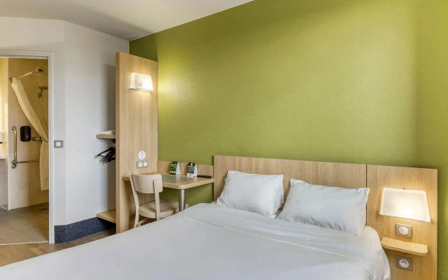 Отель B&B Clermont Ferrand Gerzat