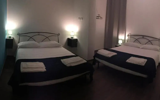 Mambo Suites