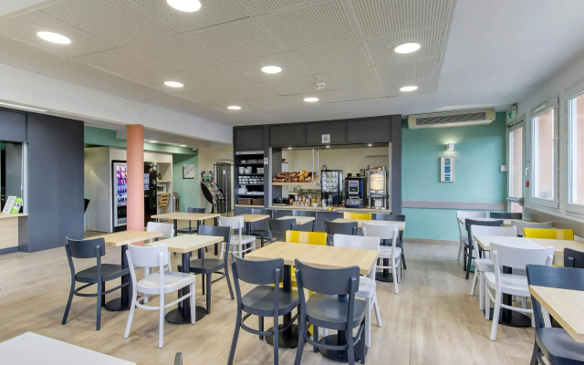 Отель B&B Clermont Ferrand Gerzat