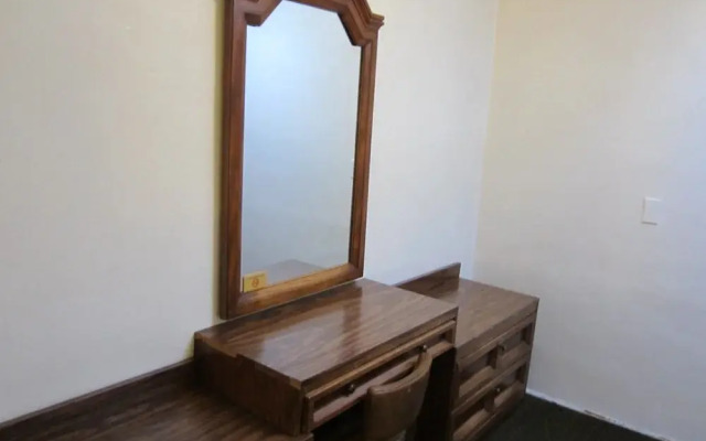 King's Rest Court Inn