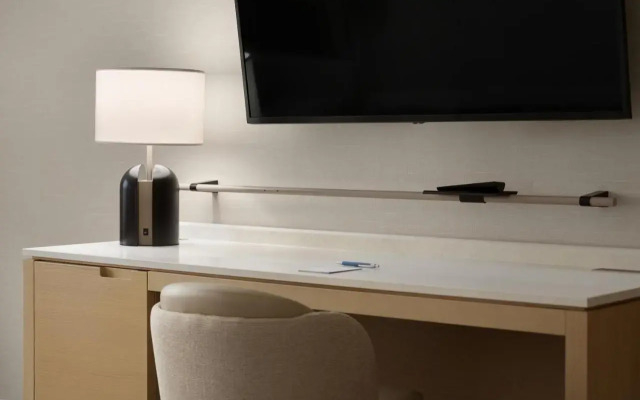 Delta Hotels by Marriott Vancouver Delta