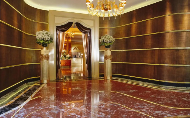 Principe Di Savoia Hotel