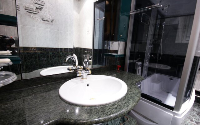 Artist Hostel on Mayakovskaya