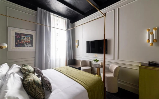 HT6 Hotel