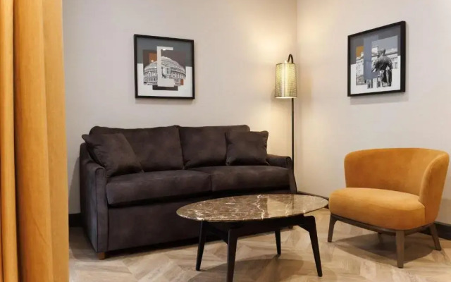 DoubleTree by Hilton London Victoria