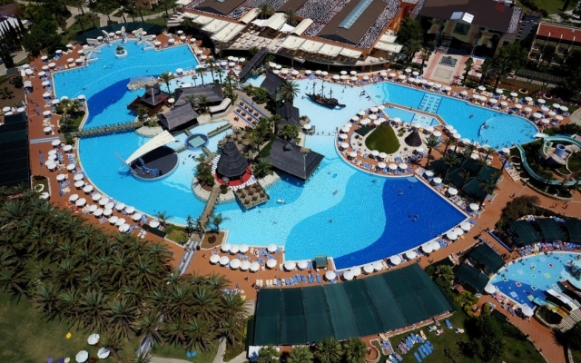 TT Hotels Pegasos World
