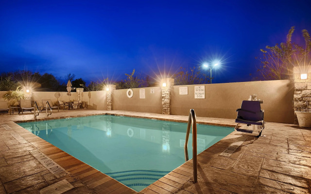 Best Western Plus Goliad Inn & Suites