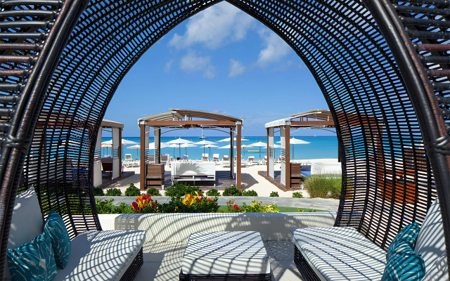Sunshine Suites Resort