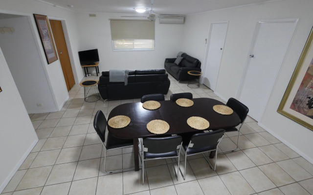 Adina Lodge Holiday Units