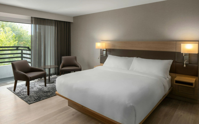 AC Hotel by Marriott Portland Lake Oswego