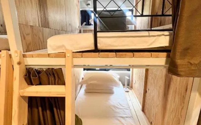 기숙사 내 침대 (여성용 기숙사) 사진 3