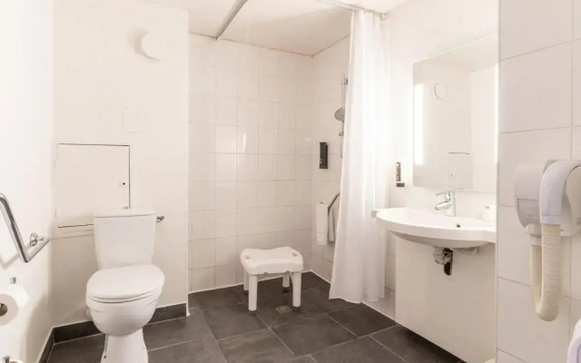 B&B HOTEL Marseille Prado Parc des expositions