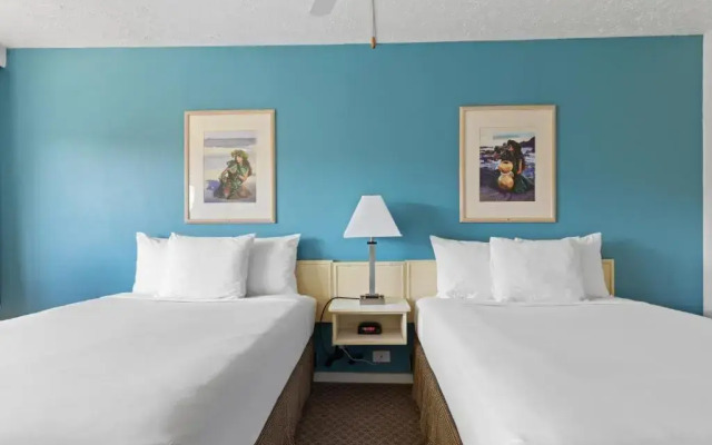 Maui Seaside Hotel