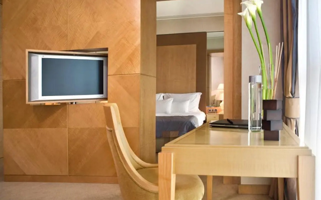 Отель Melia Athens