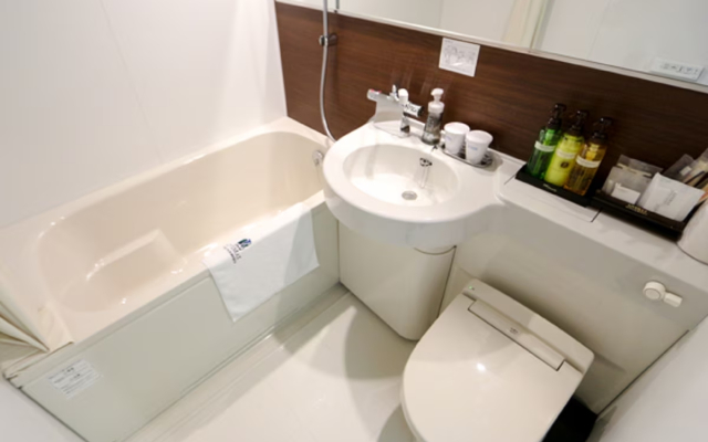 Livemax Ueno-Ekimae Hotel