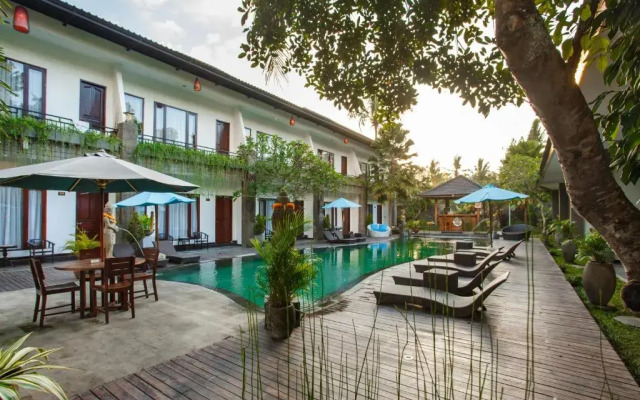 Ubud Raya Boutique Hotel