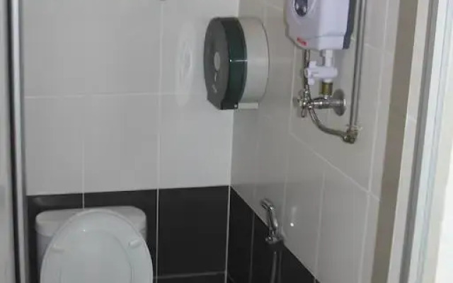 Roommates Penang Hostel
