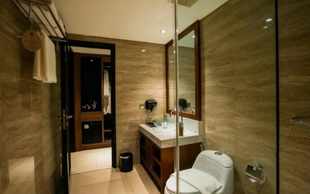 Отель The Nest Hotel Nusa Dua