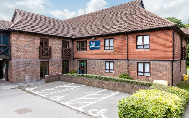 Travelodge Frimley Hotel