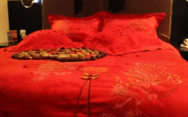 Daqin Hot Spring Hotel