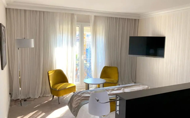Hôtel Le Canberra
