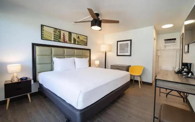 Maui Seaside Hotel
