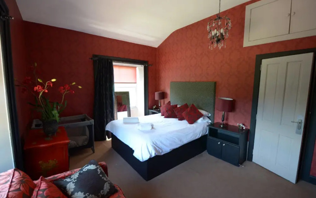 The Mansion House at Kirkhill