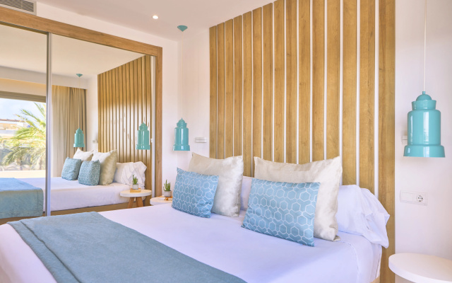 Viva Palma Nova Aparthotel