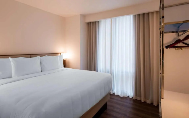 Best Western Premier Empire State Hotel