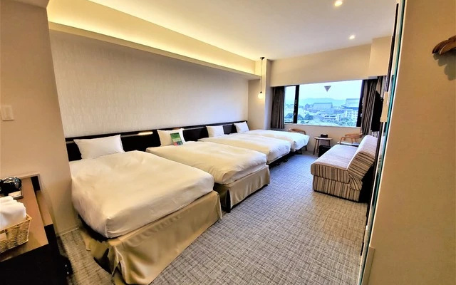 Standard Top Floor Quadruple room with panoramic view of garden 사진 1