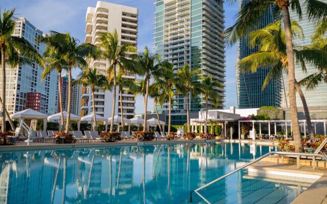 Отель Four Seasons Miami