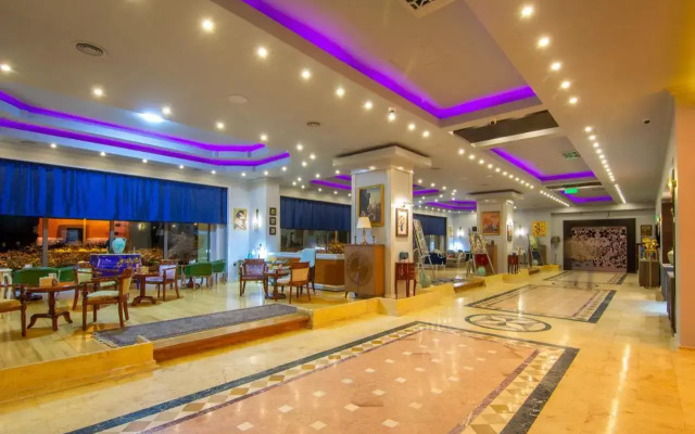 Phoenicia Express Hotel