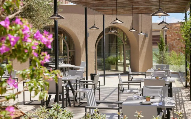 Отель MarBella, Mar-Bella Collection