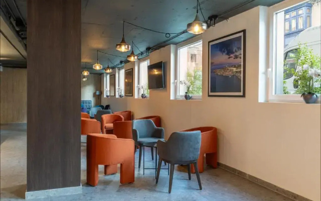 Alavits Hotel by ST Hotels