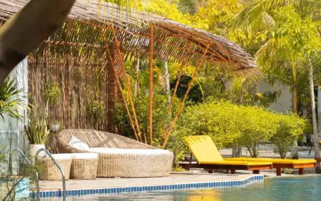 Long Set Resort