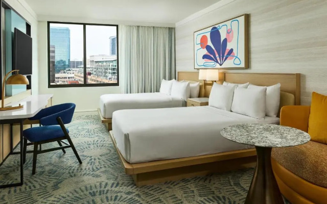 The Highland Dallas, Curio Collection by Hilton