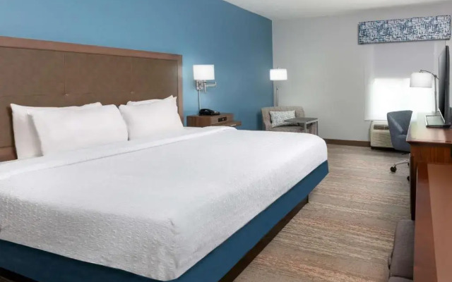 Hampton Inn Charlotte-Uptown