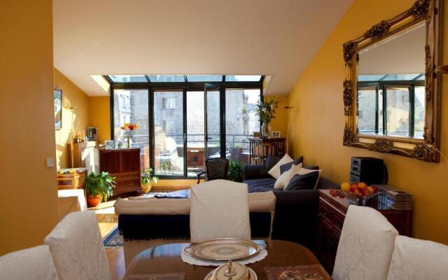52 Clichy Bed & Breakfast - Chambre d'hôtes