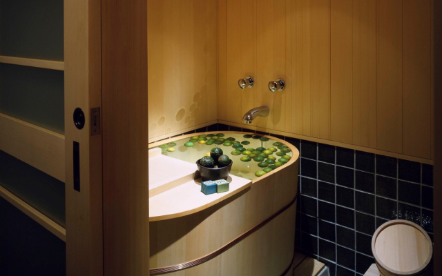 JPN with Cypress Bath room 사진 3