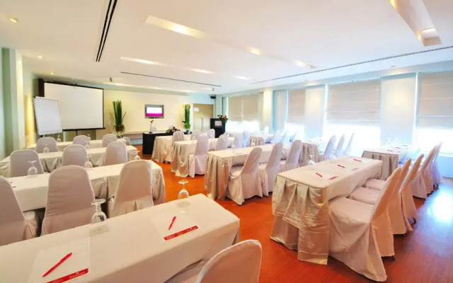 Ramada by Wyndham Phuket Southsea (SHA Extra Plus)