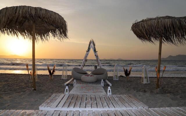 Pelagos Suites Hotel & Spa