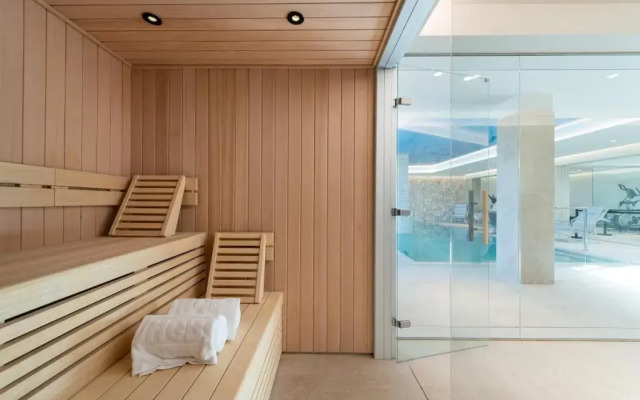 Отель Cala Bona